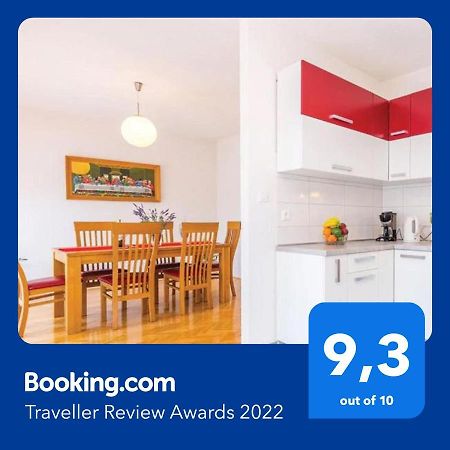 Big White Apartment Нови-Винодолски Экстерьер фото