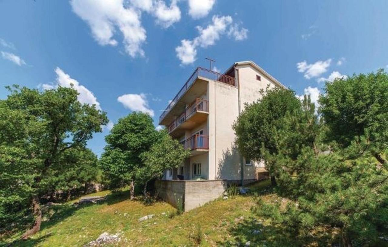 Big White Apartment Нови-Винодолски Экстерьер фото